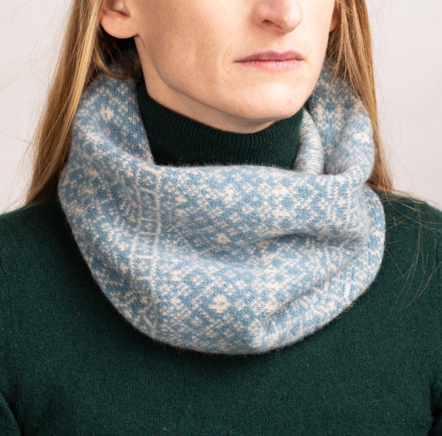 Christmas Stock- Fair Isle Snood image 4
